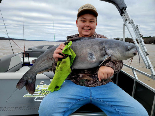 Choosing the Right Size Catfish Planer Board: Factors to Consider for Maximum Catch